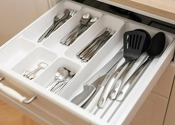 - Mi Happy Ii * Warszawa